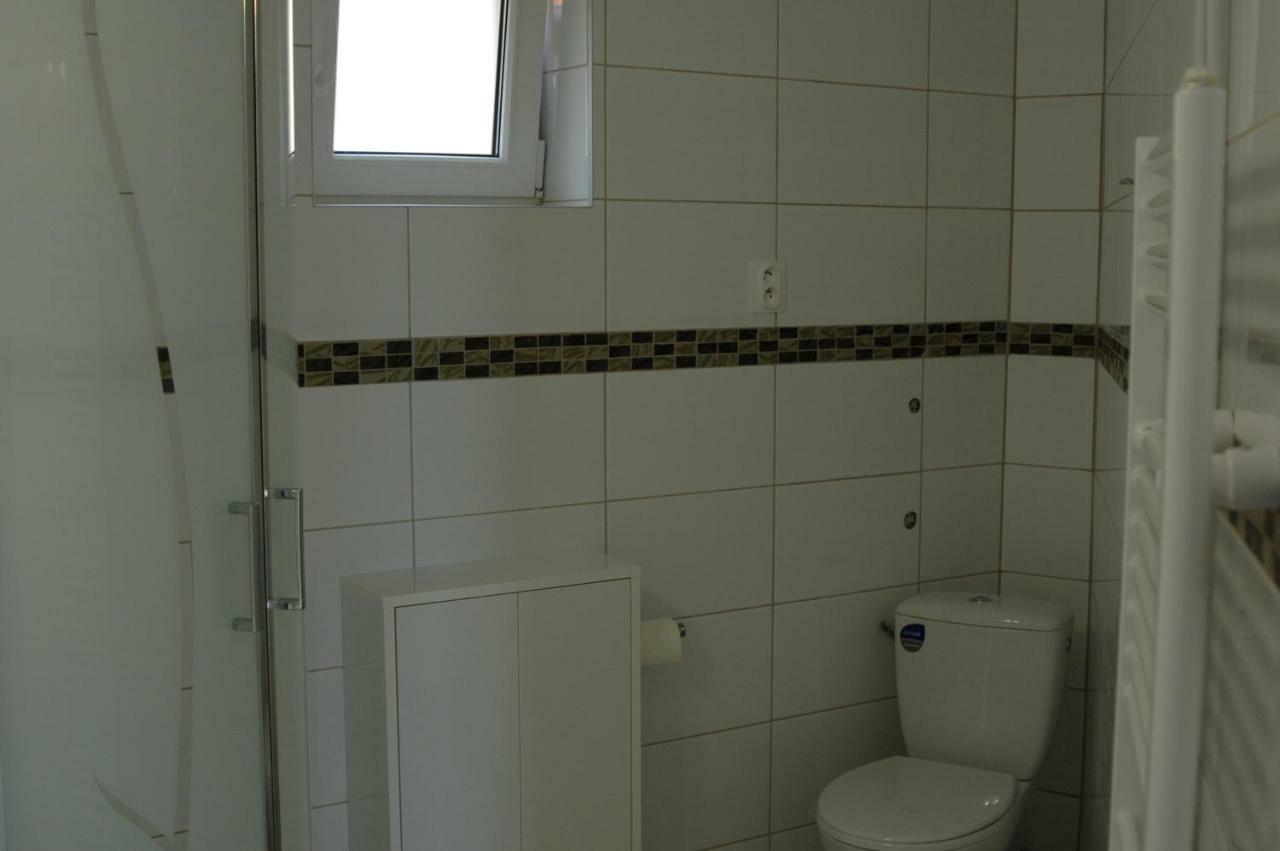 Apartman Timea Lägenhet Dunajská Streda Exteriör bild